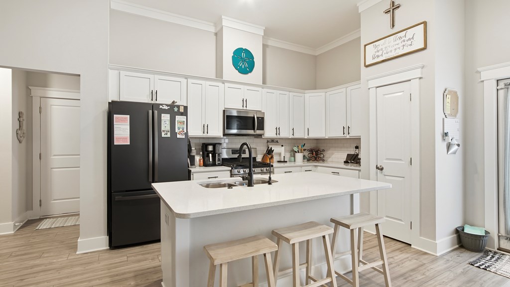 102 St Charles St, 32456