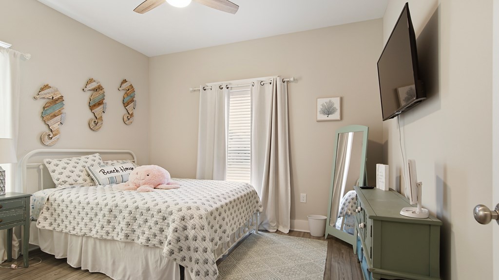 102 St Charles St, 32456