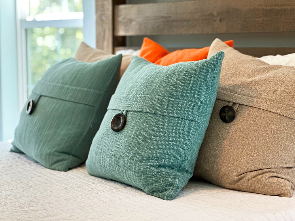 104 N 35th St, 32456