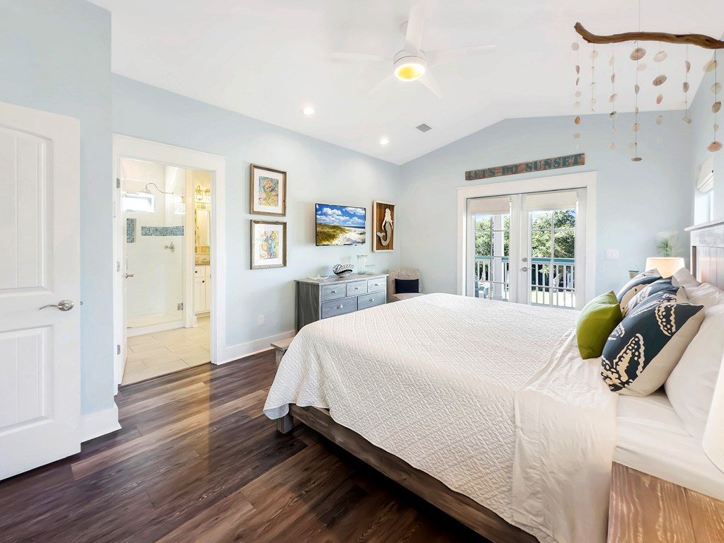 104 N 35th St, 32456