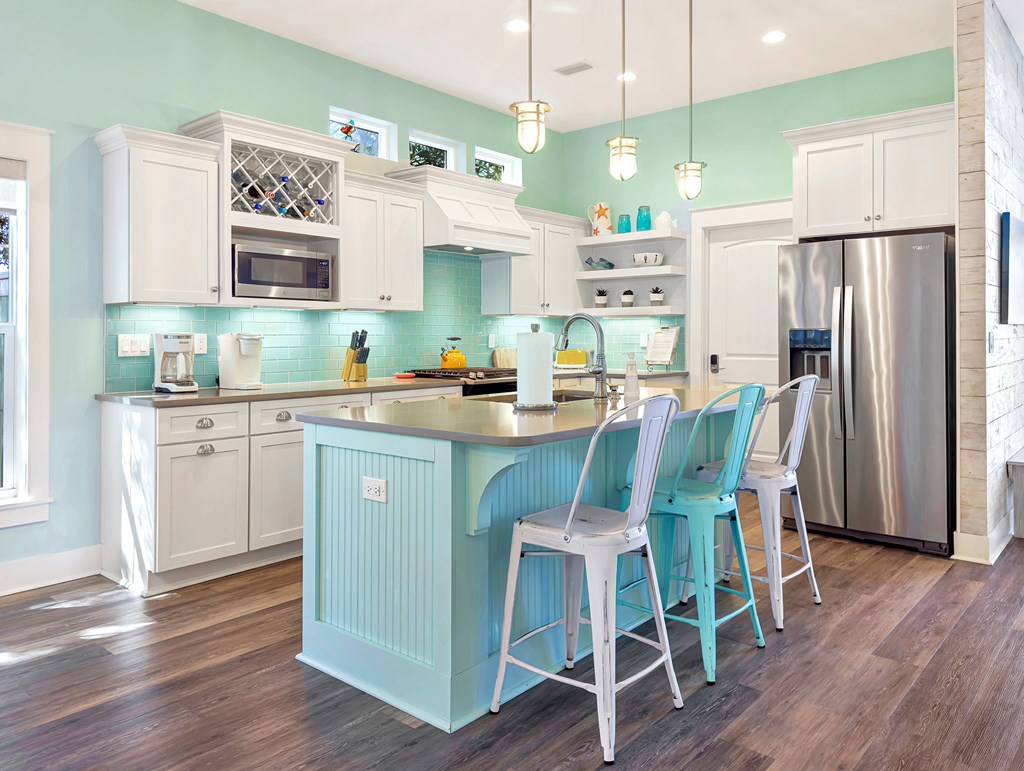 104 N 35th St, 32456