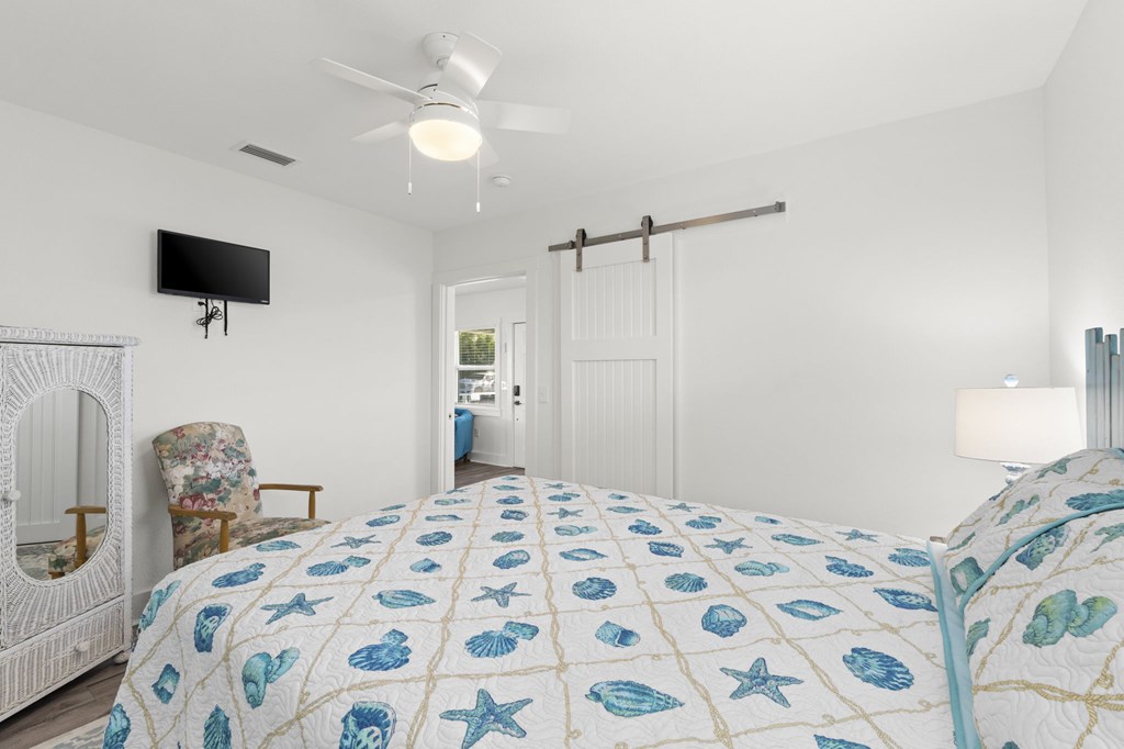 509 8th St, Port St. Joe 32456