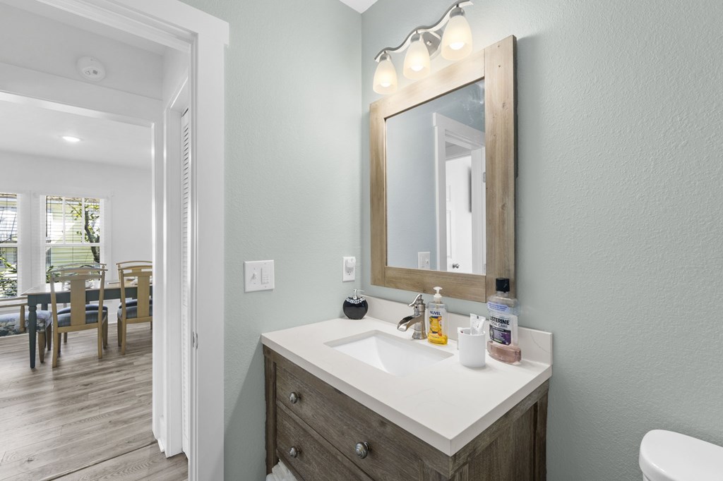 509 8th St, Port St. Joe 32456