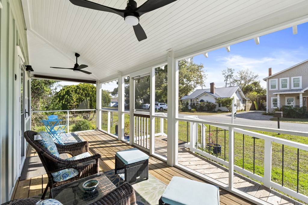 509 8th St, Port St. Joe 32456