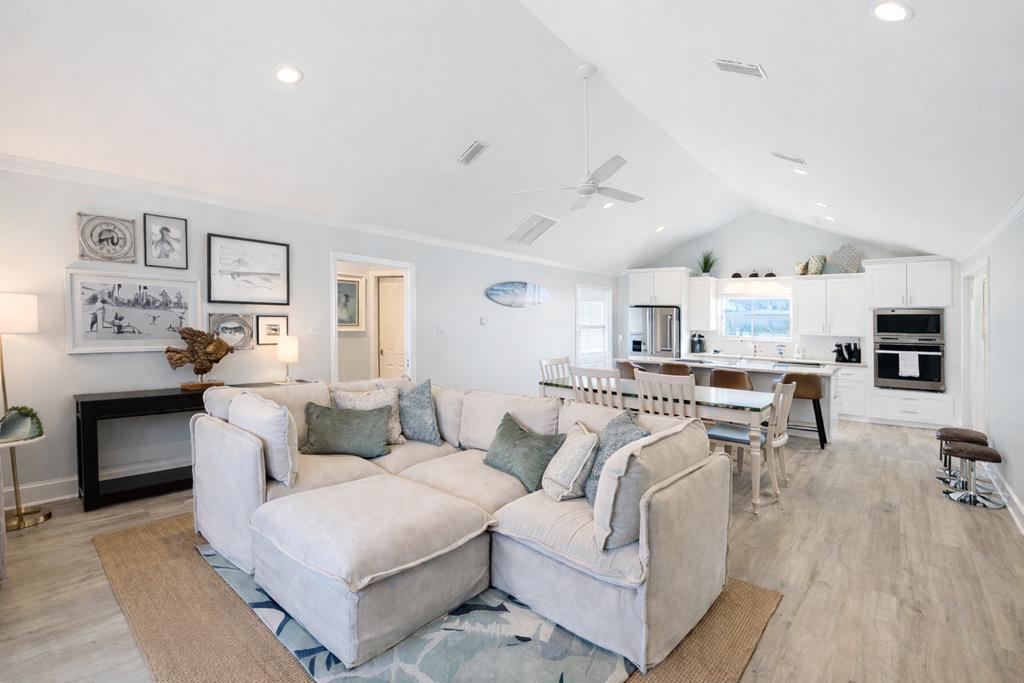 5191 Clipper Way, Port St. Joe 32456