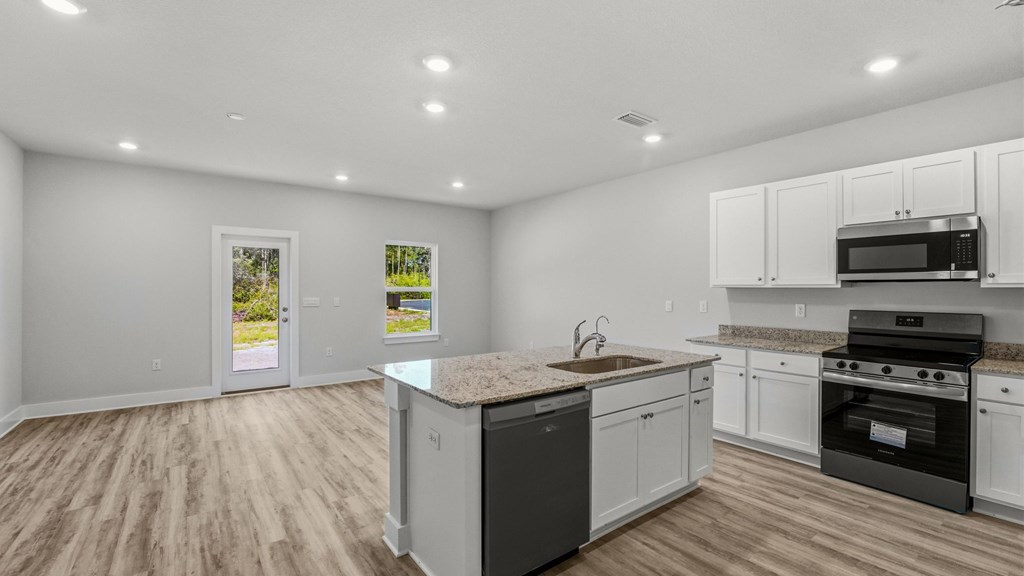 332 Chateau Ln, Port St. Joe 32456