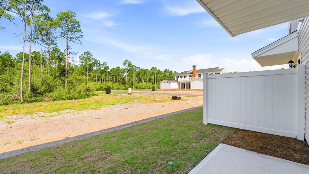 332 Chateau Ln, Port St. Joe 32456