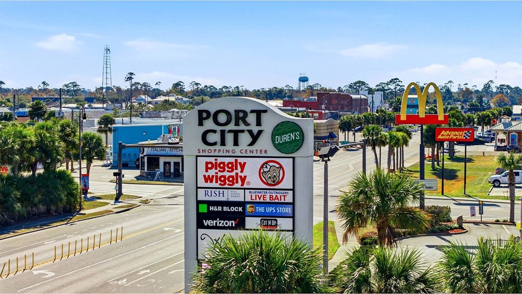 332 Chateau Ln, Port St. Joe 32456