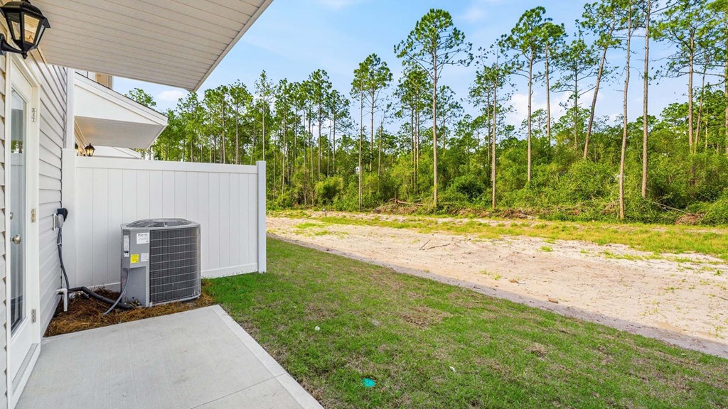 332 Chateau Ln, Port St. Joe 32456