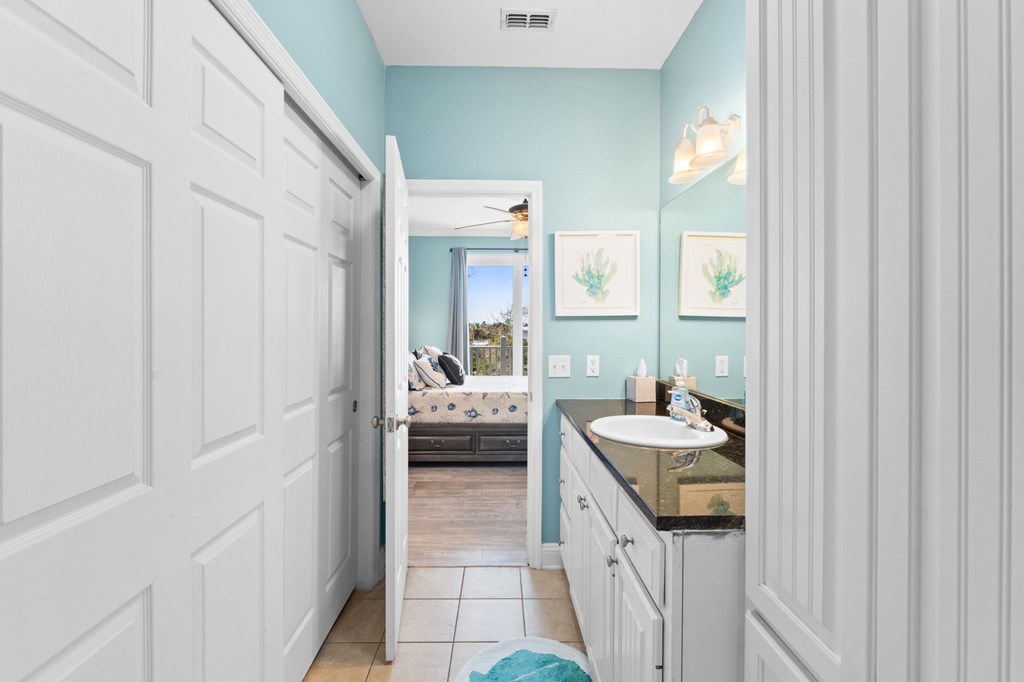 1120 15th St # 2c, 32456 Unit: 2c