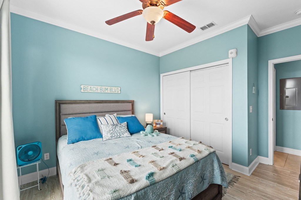 1120 15th St # 2c, 32456 Unit: 2c