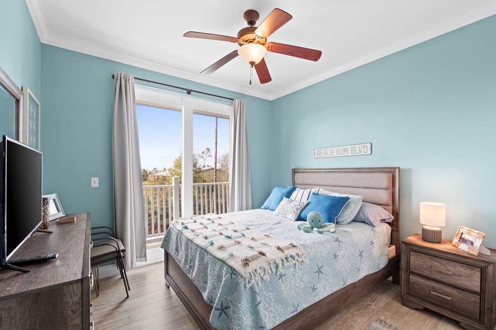 1120 15th St # 2c, 32456 Unit: 2c