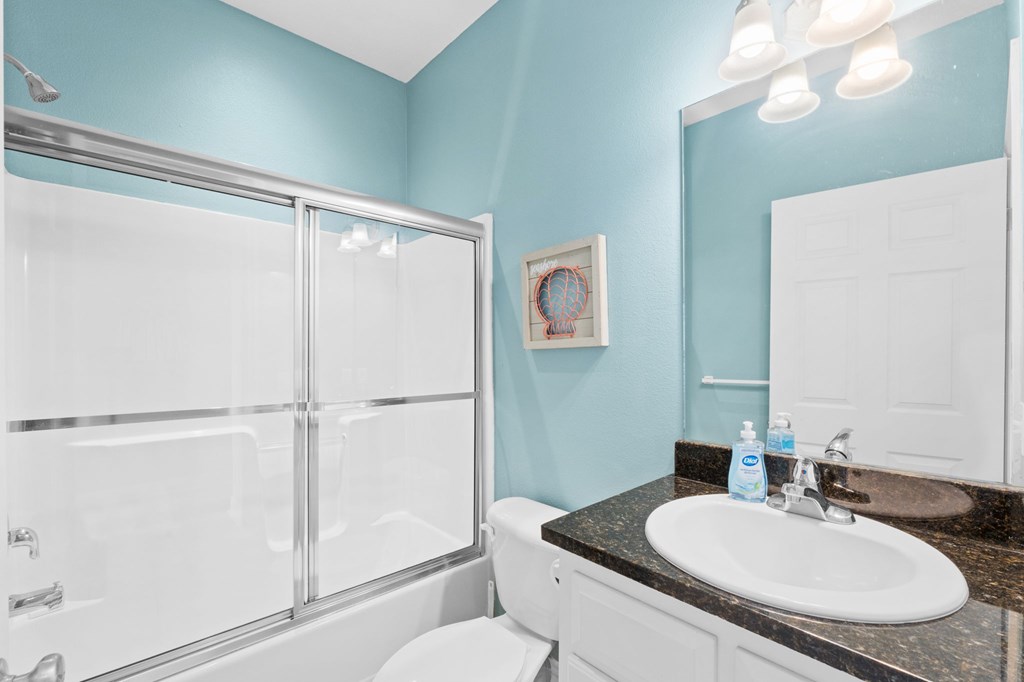 1120 15th St # 2c, 32456 Unit: 2c