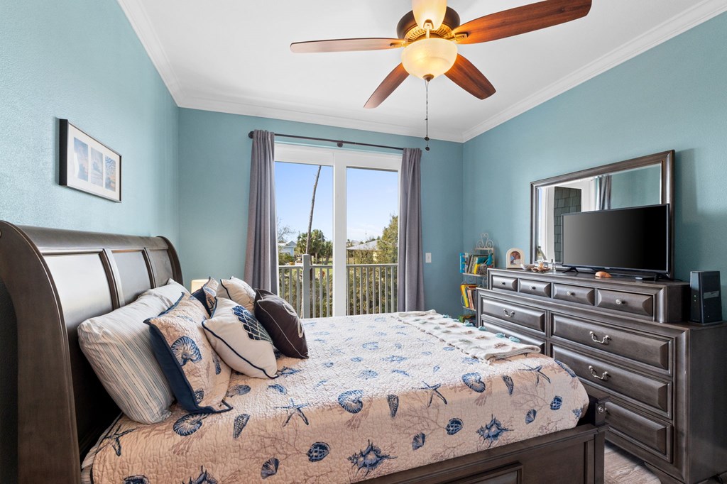 1120 15th St # 2c, 32456 Unit: 2c