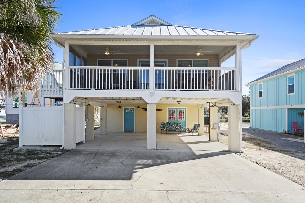 136 Selma St, Port St. Joe 32456