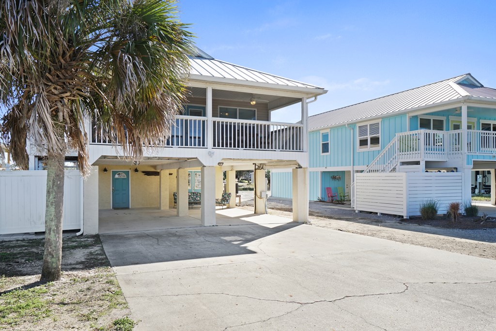 136 Selma St, Port St. Joe 32456