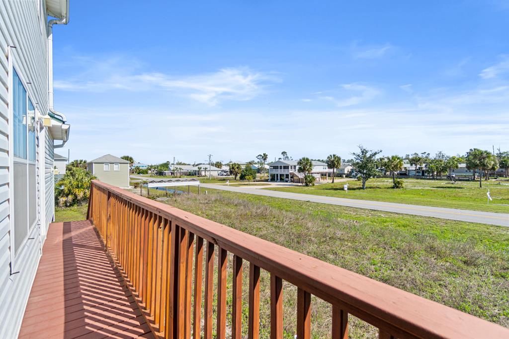 141 Pineda St, Port St. Joe 32456