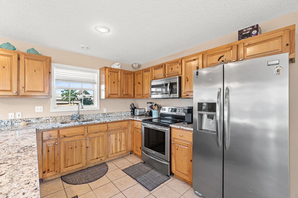 141 Pineda St, Port St. Joe 32456