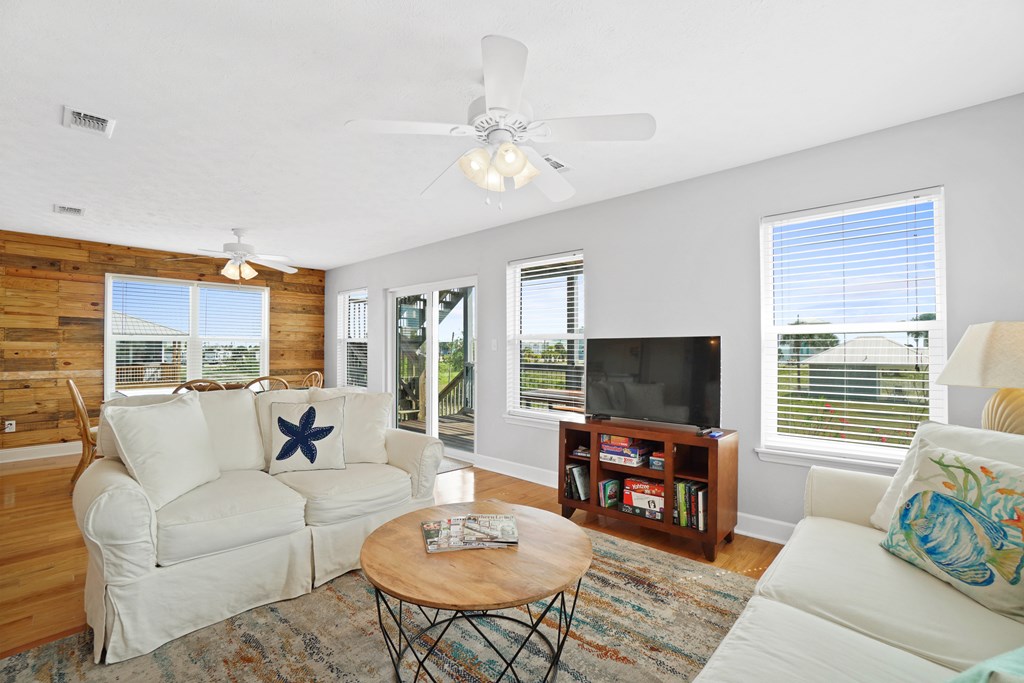 8111 Americus Ave, Port St. Joe 32456