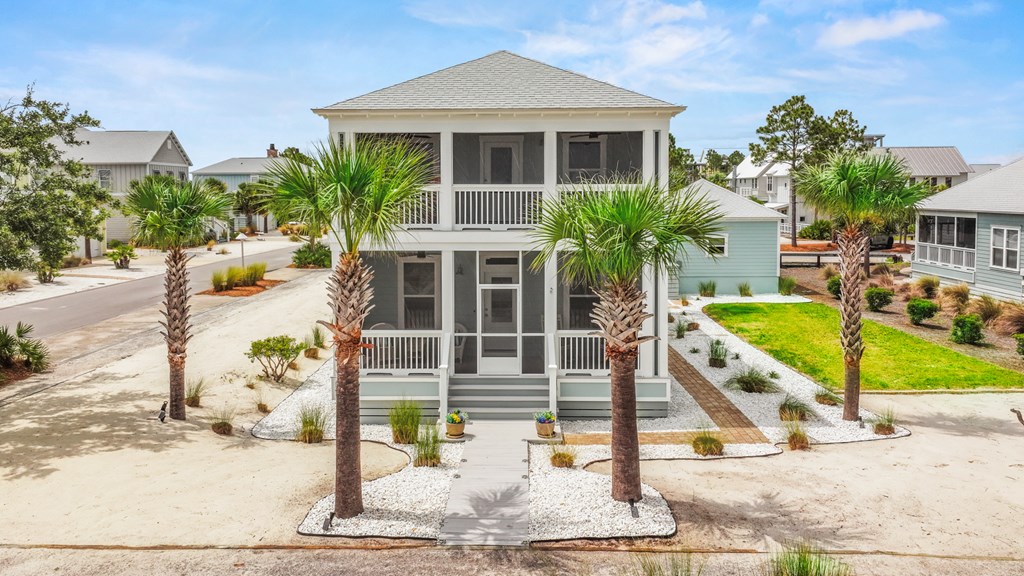 102 Washboard Ct, Port St. Joe 32456