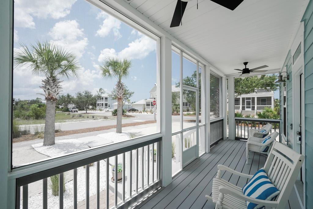 102 Washboard Ct, Port St. Joe 32456
