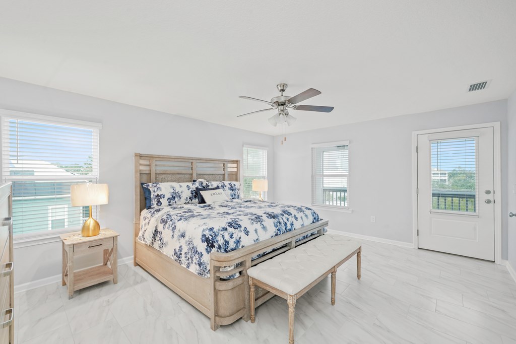 102 Washboard Ct, Port St. Joe 32456