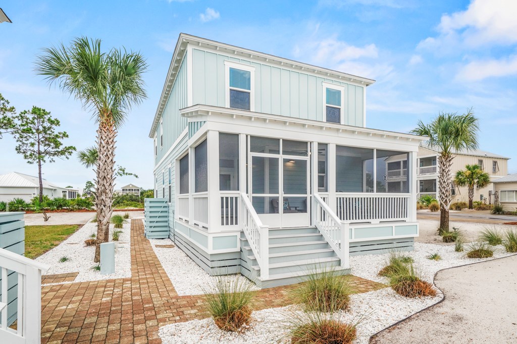 102 Washboard Ct, Port St. Joe 32456