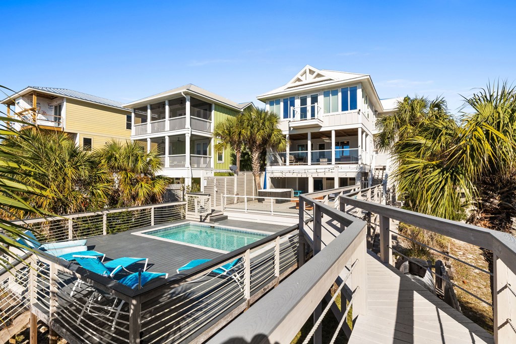 152 Mccosh Mill Rd, Port St. Joe 32456