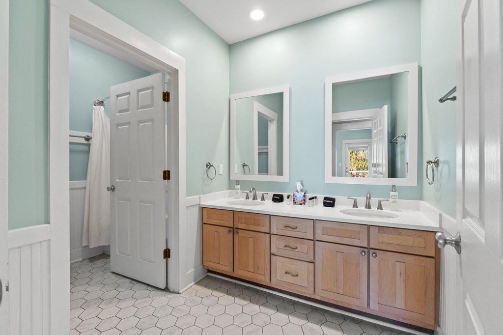 152 Mccosh Mill Rd, Port St. Joe 32456