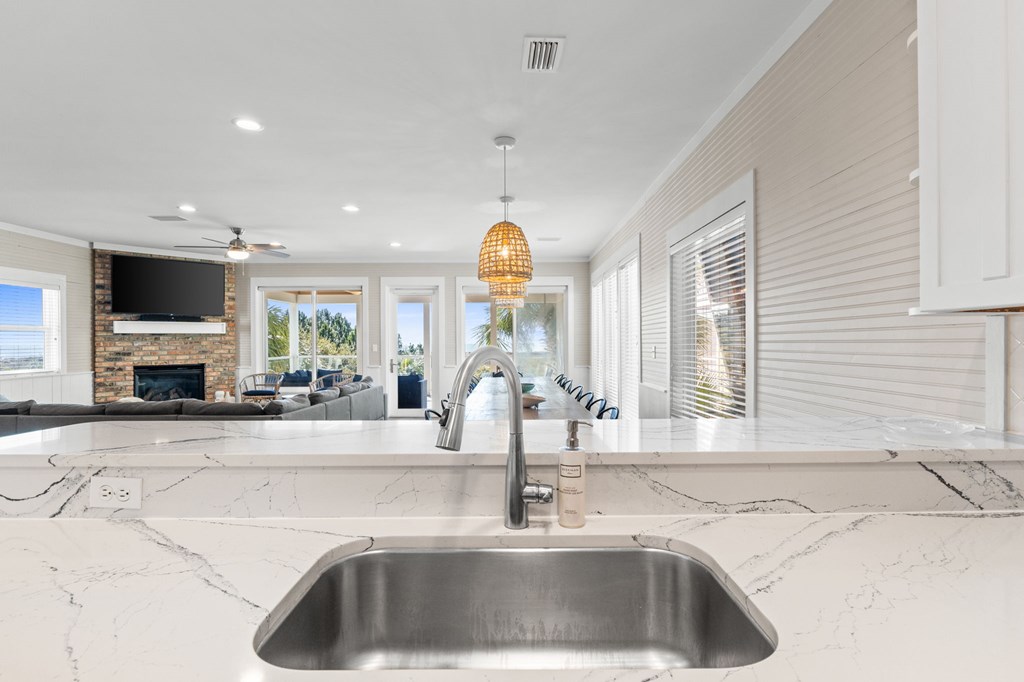 152 Mccosh Mill Rd, Port St. Joe 32456