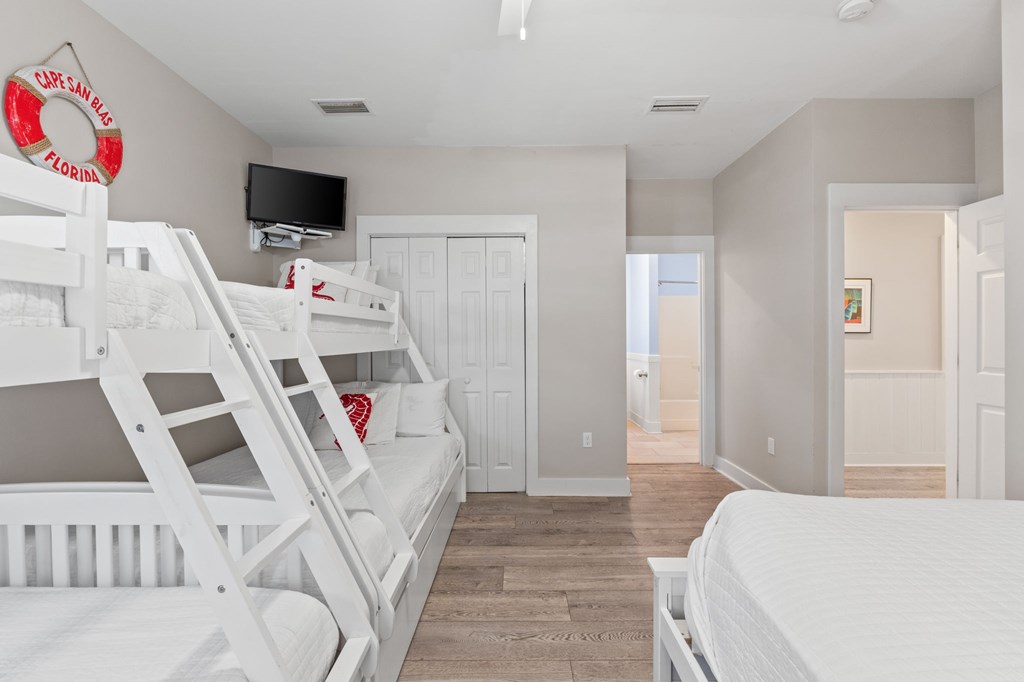 152 Mccosh Mill Rd, Port St. Joe 32456