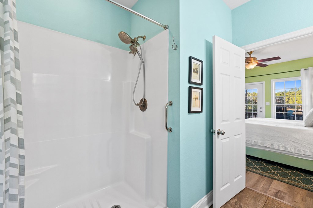 129 Cottage Ln, Port St. Joe 32456