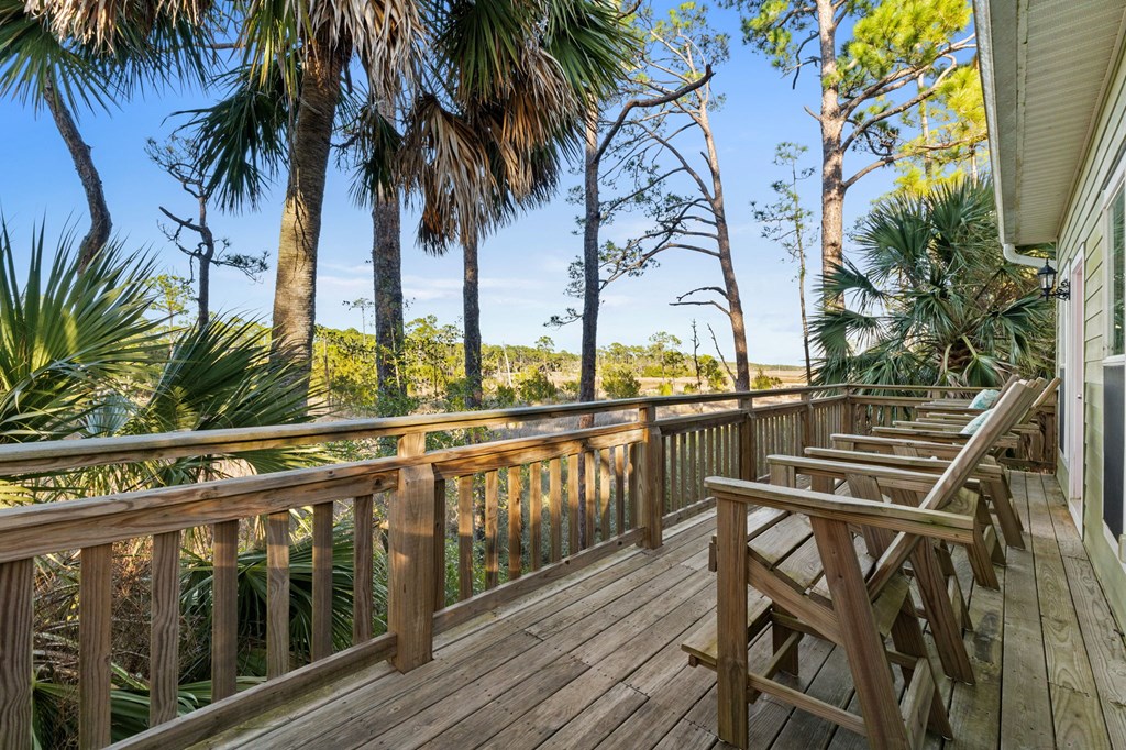129 Cottage Ln, Port St. Joe 32456