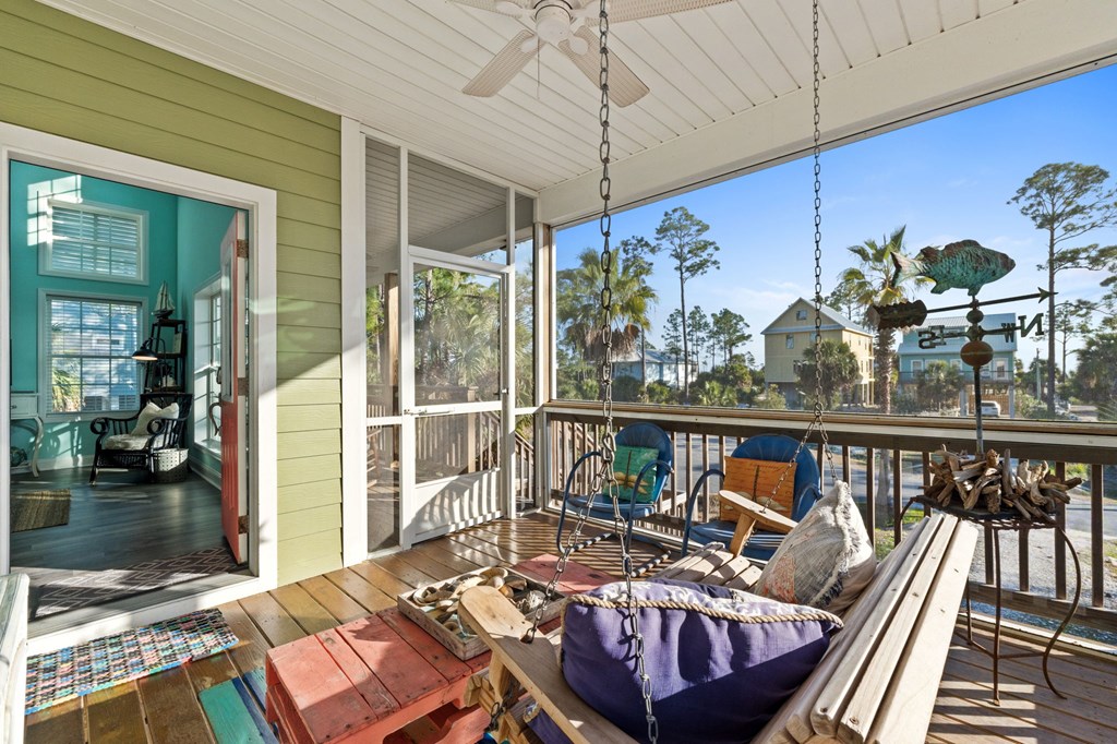 129 Cottage Ln, Port St. Joe 32456