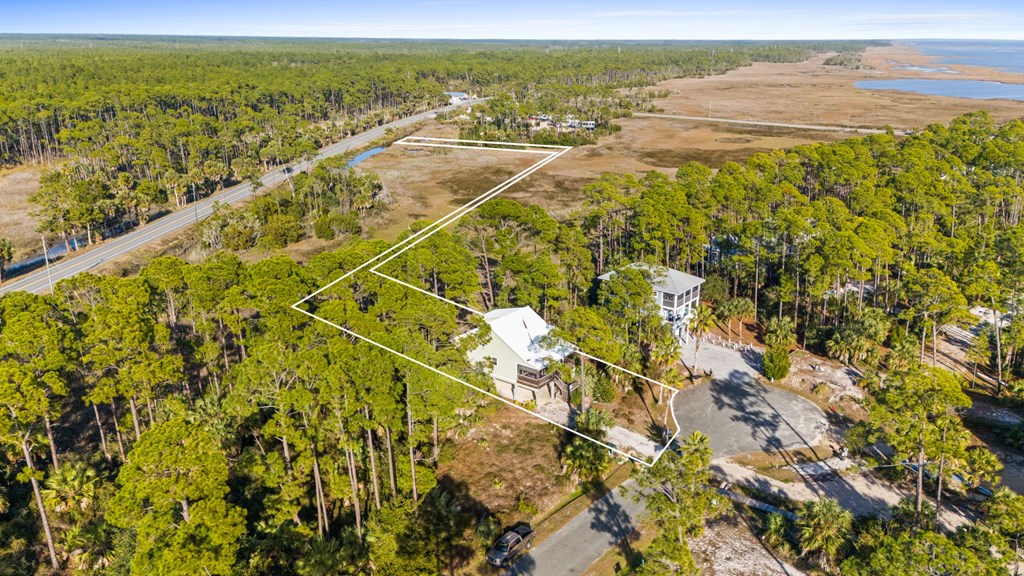 129 Cottage Ln, Port St. Joe 32456