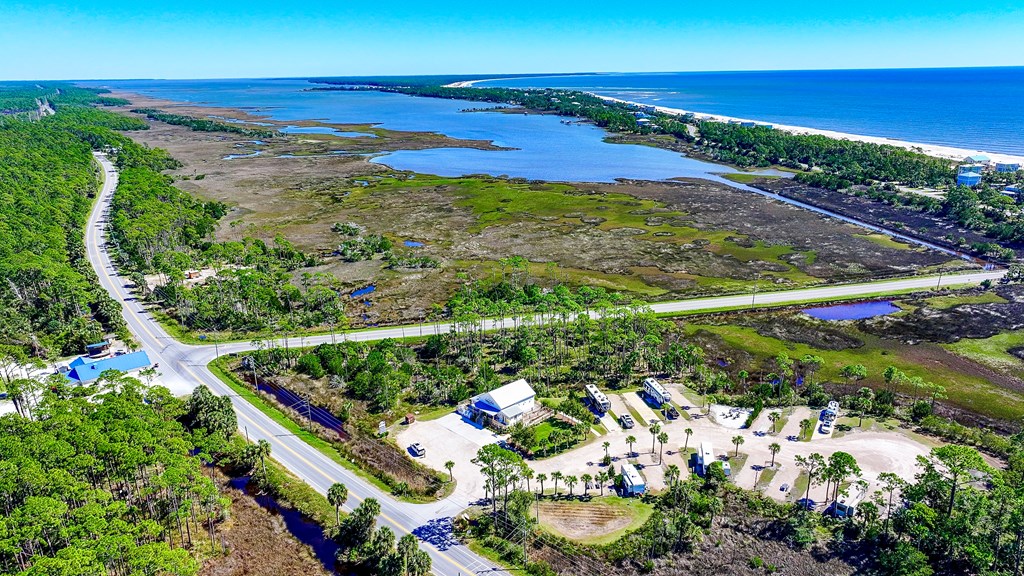 129 Cottage Ln, Port St. Joe 32456