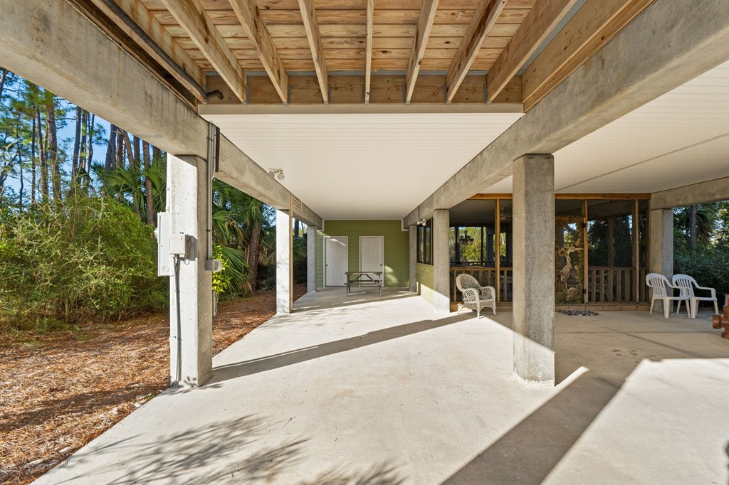 129 Cottage Ln, Port St. Joe 32456