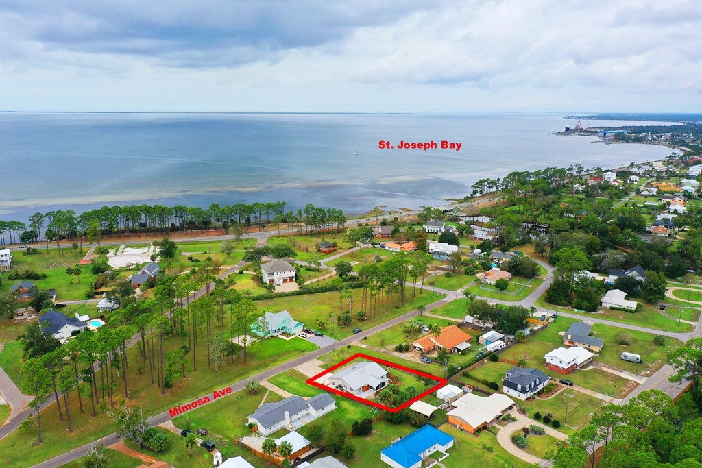 103 Mimosa Ave, Port St. Joe 32456