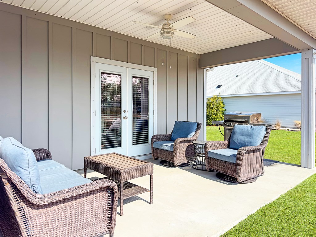 135 Saltspray Ct, Port St. Joe 32456