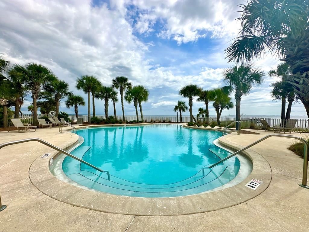 135 Saltspray Ct, Port St. Joe 32456