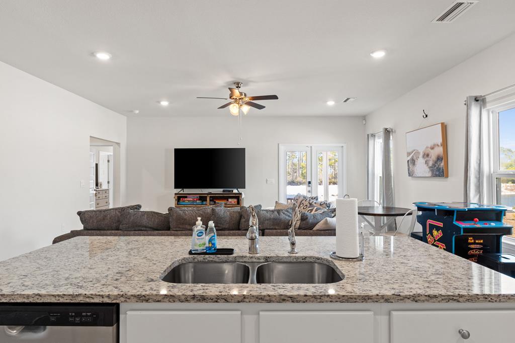 889 Backwater Rd, Port St. Joe 32456