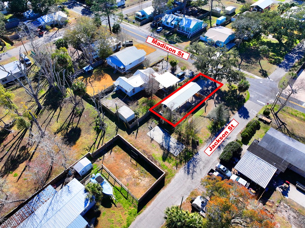 415 Madison St, Port St. Joe 32456