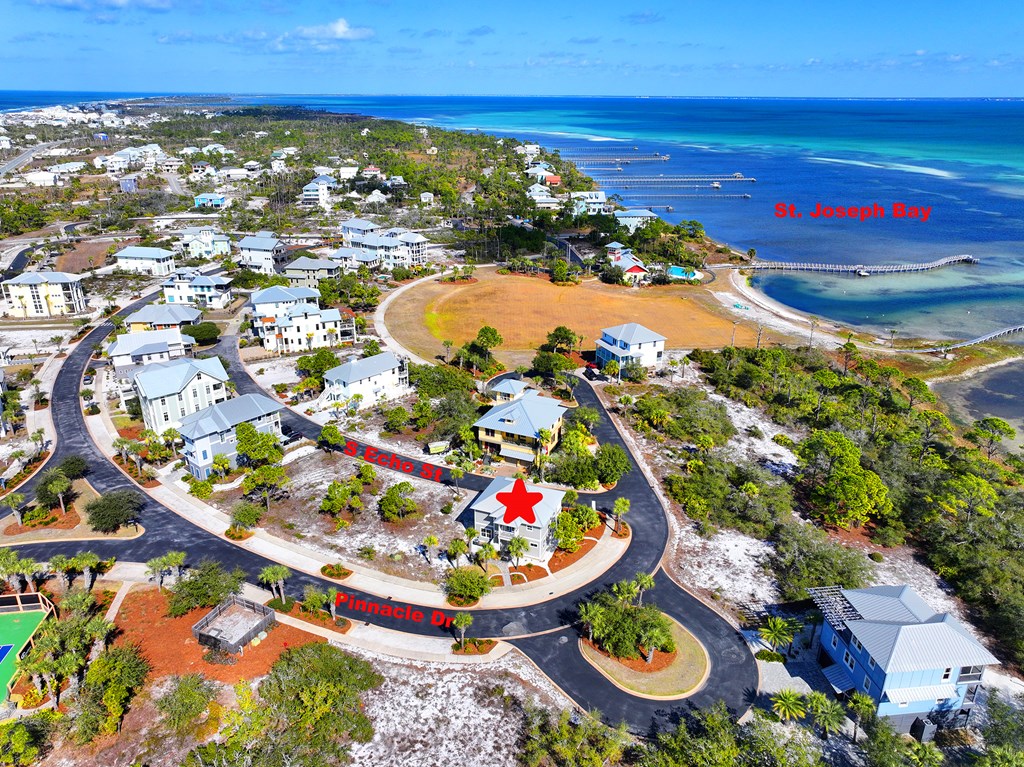 103 S Echo Ln, 32456