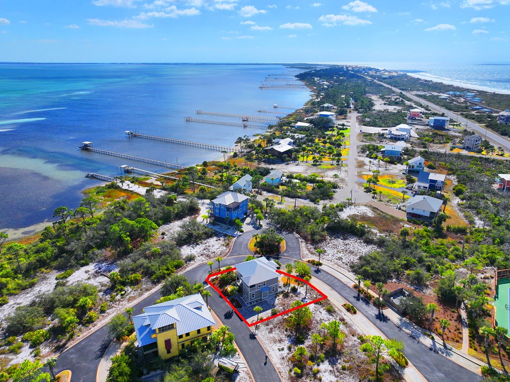 103 S Echo Ln, 32456