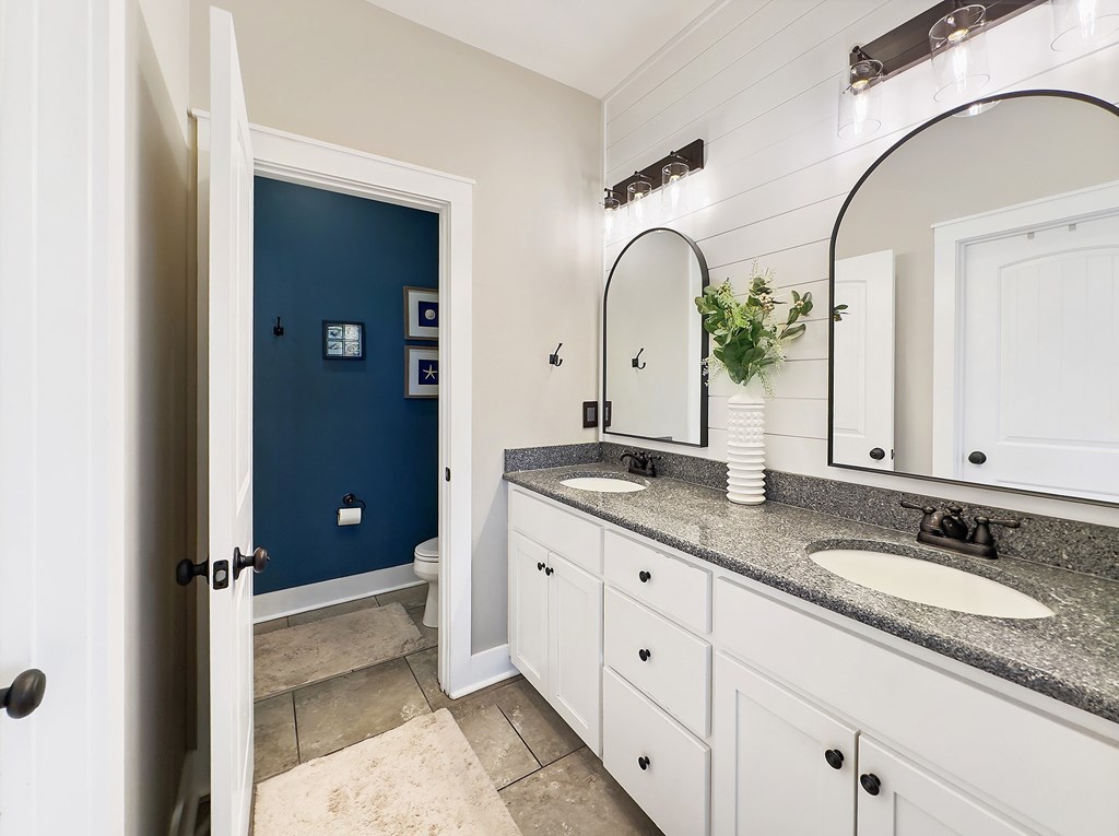 103 S Echo Ln, 32456