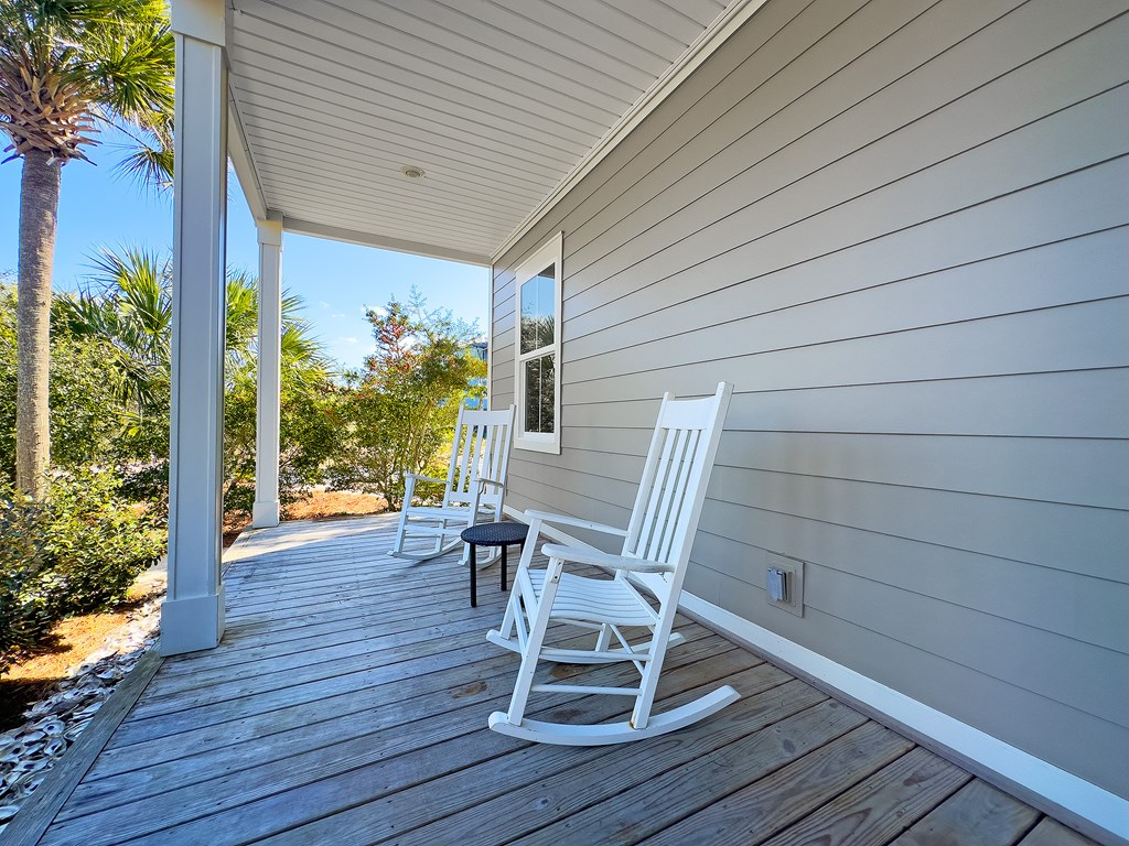 103 S Echo Ln, 32456