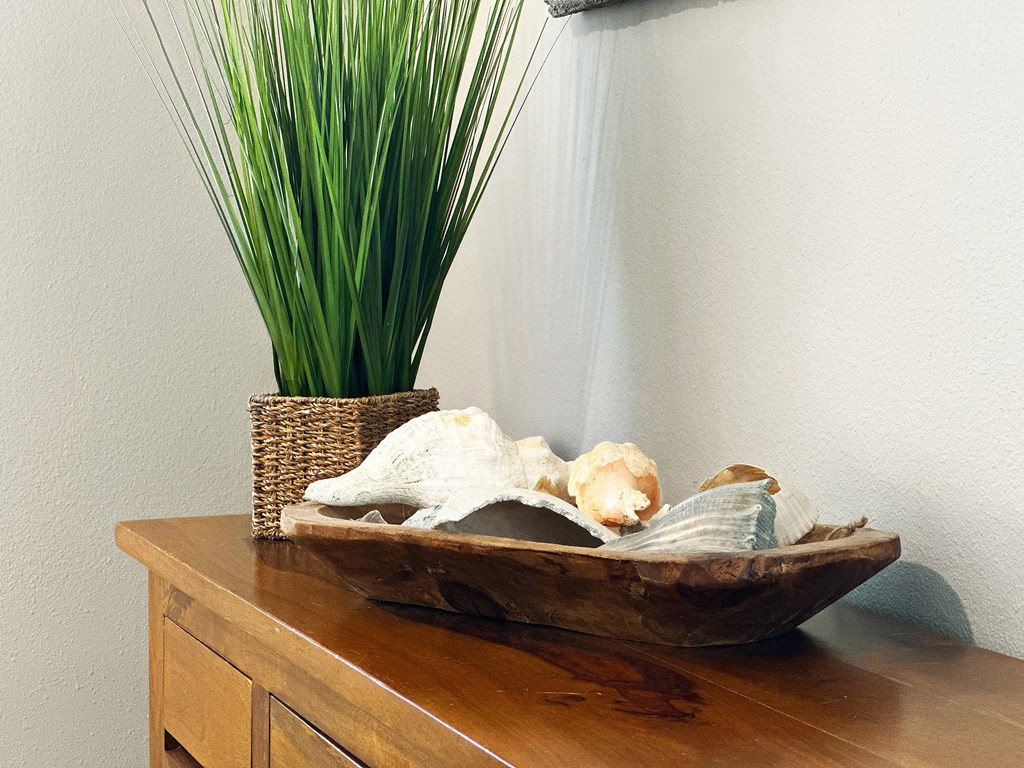 103 S Echo Ln, 32456