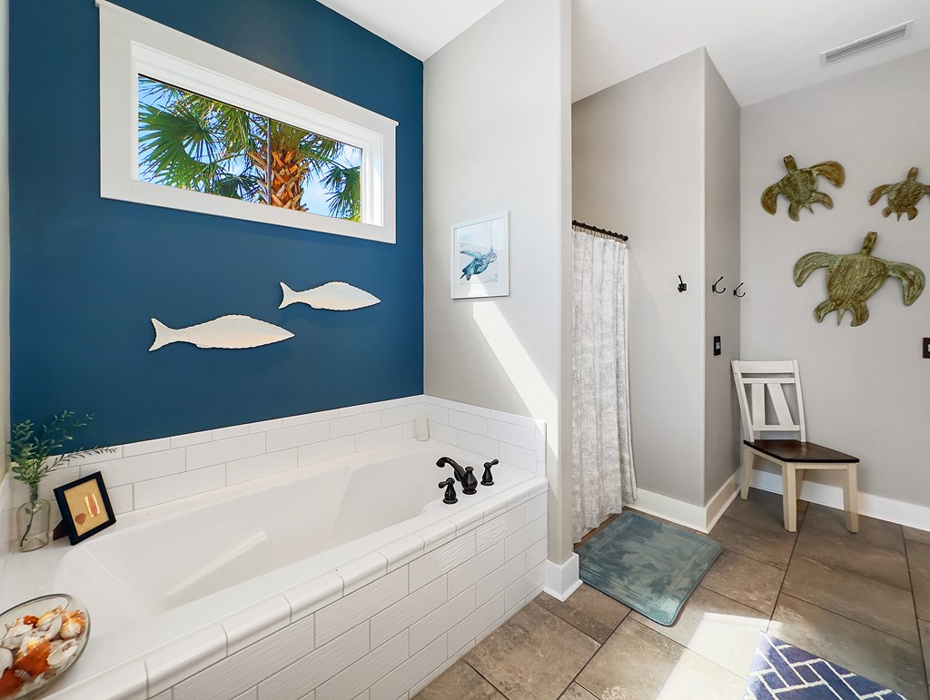 103 S Echo Ln, 32456