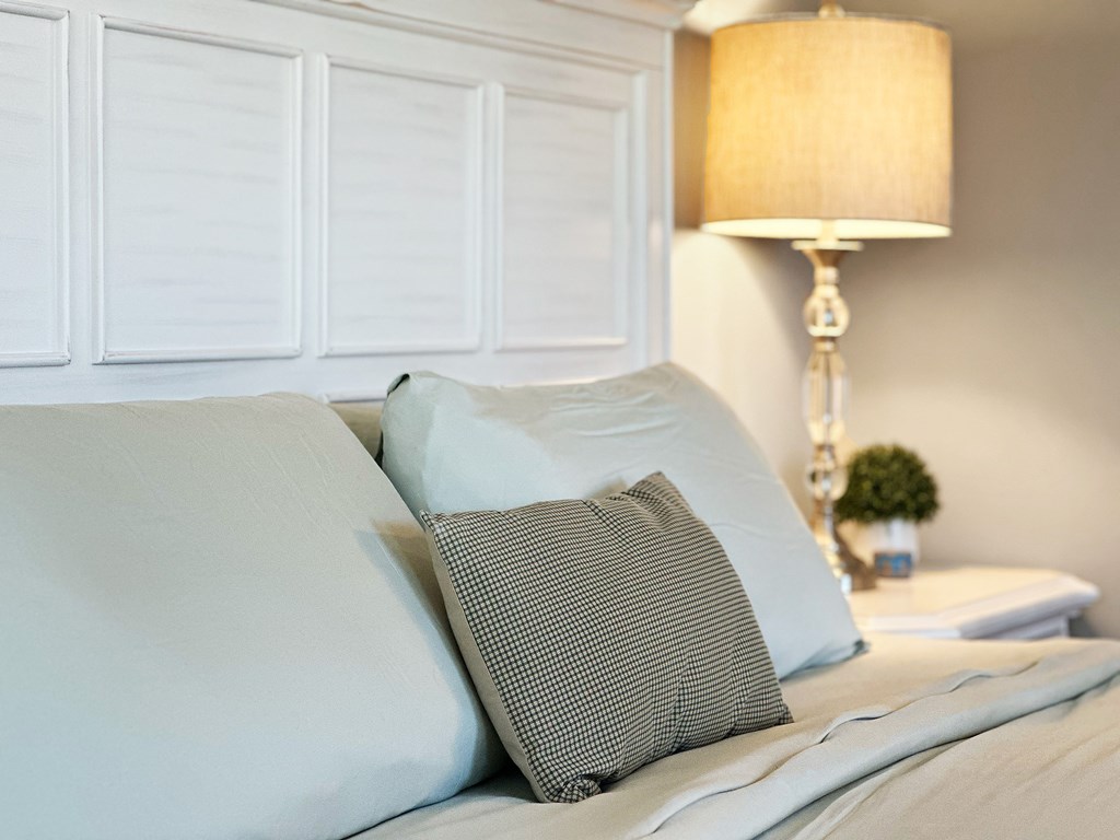 103 S Echo Ln, 32456