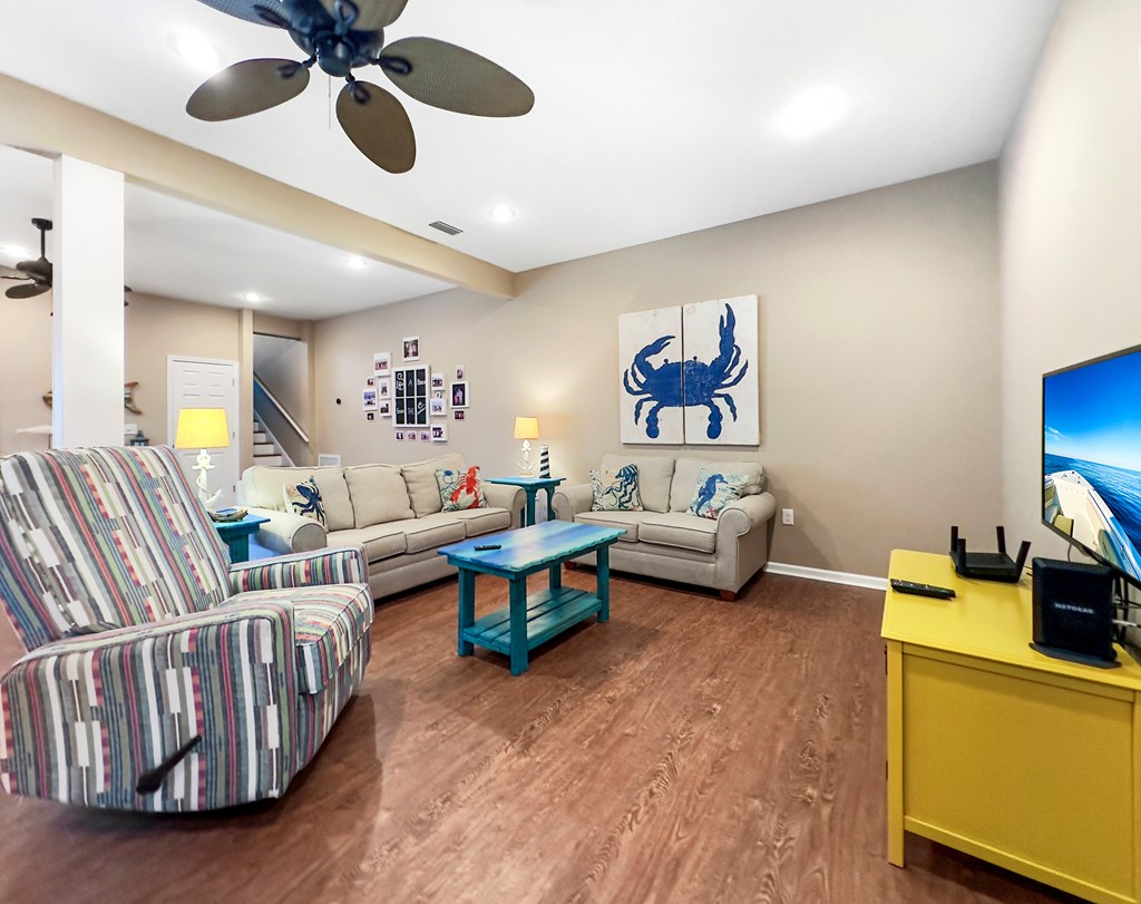 106 Mariner Ln, 32456